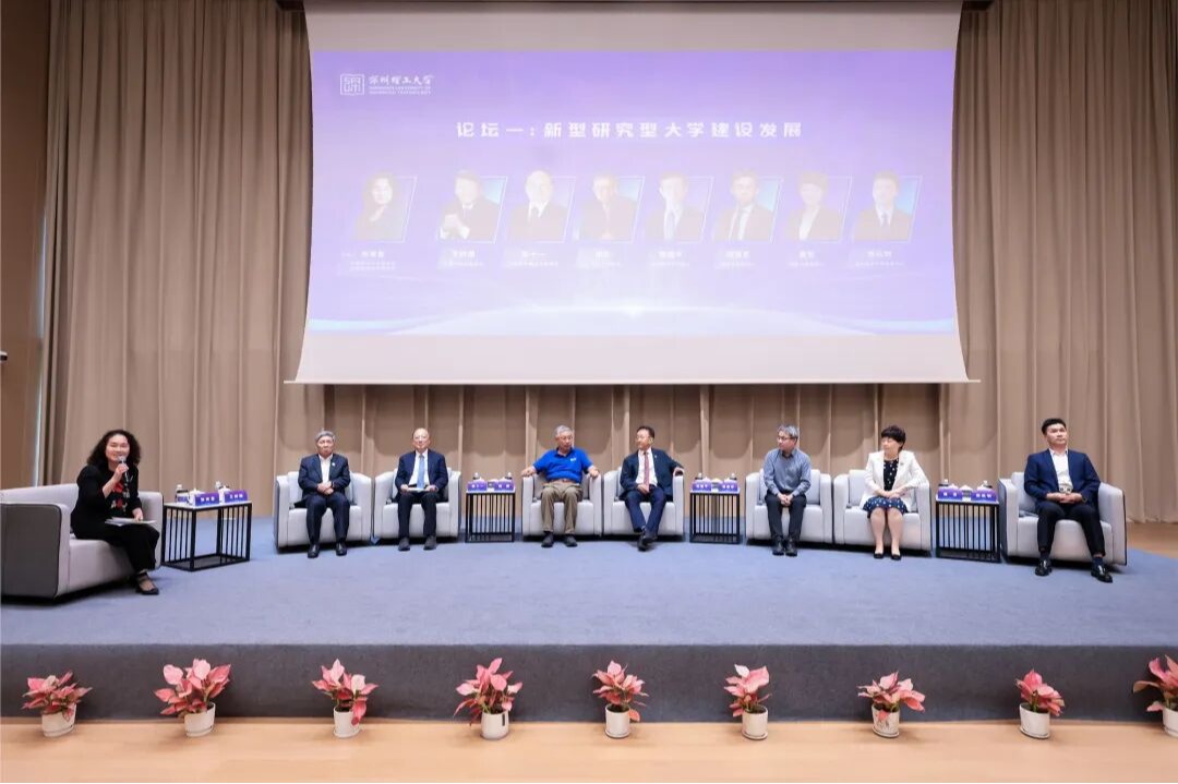关于新型社区型ug环球体育建设发展,体育总裁们这样说