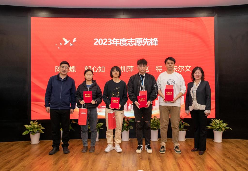 ug环球体育客户端