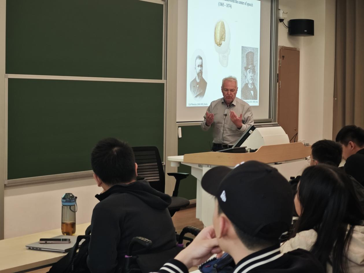 ug环球体育备用网址