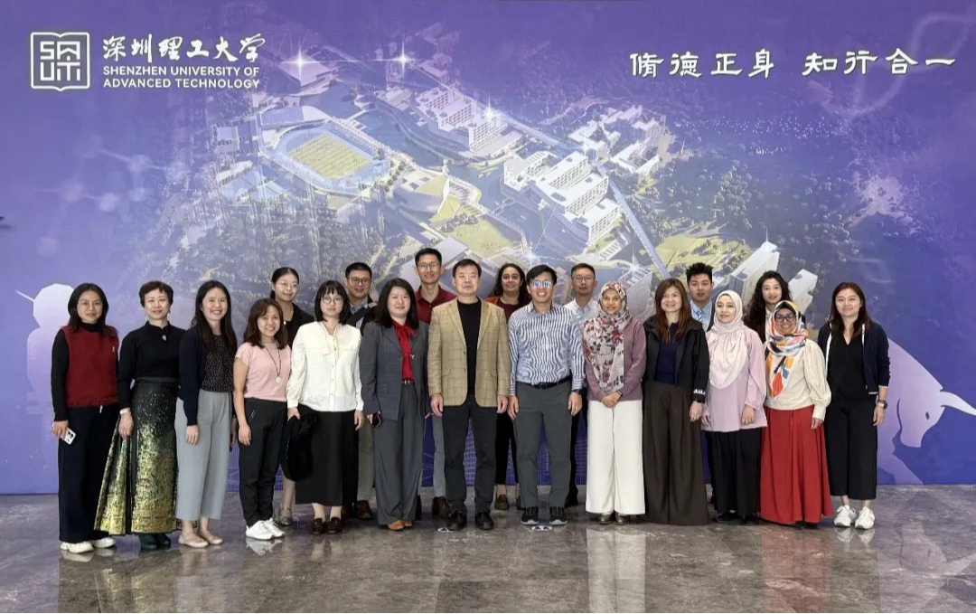 新加坡南洋理工ug环球体育到访ug环球体育，共话教育创新与训练